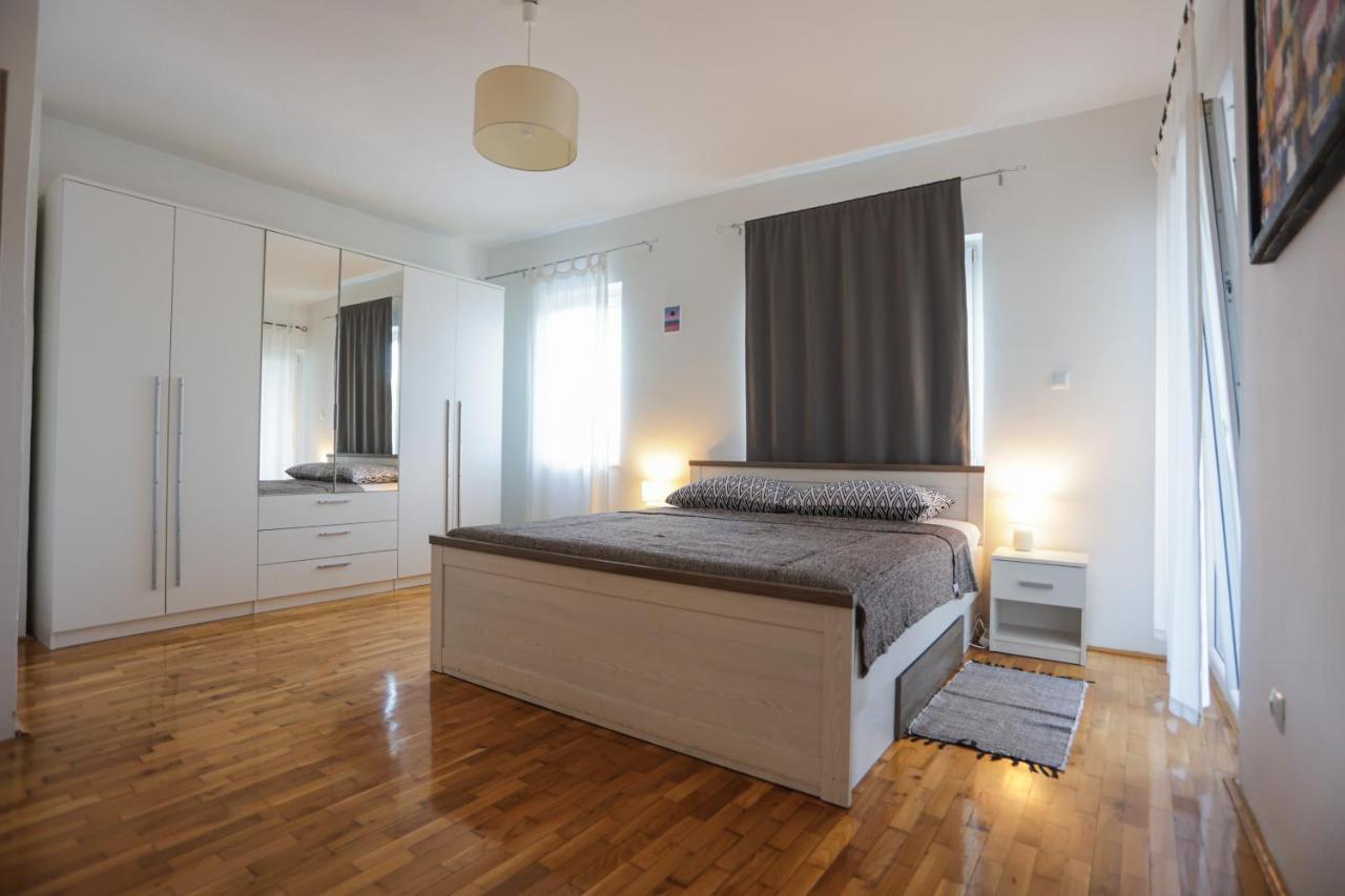 Mocire Apartment *