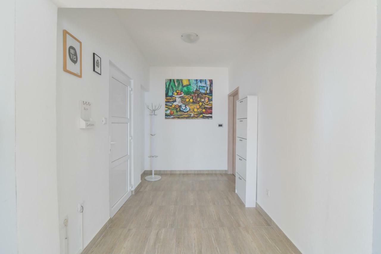 Apartment Mocire *